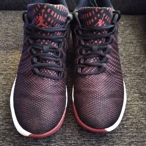 Mens B-FLY Jordans size 9.5